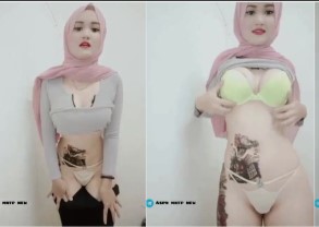 Ezsra Hijab Cantik Suka Omek